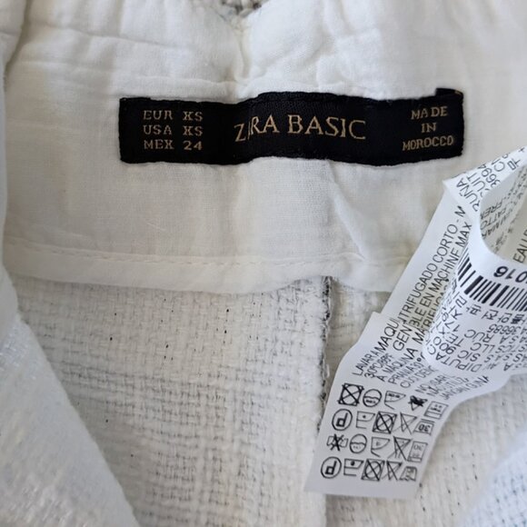 ZARA Women’s XS Tweed Blend High Waist Shorts – Belted Botanical Print - Picture 3 of 5